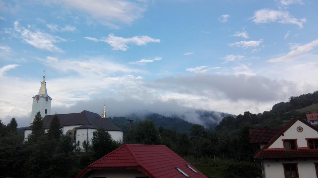 Apartman 302 Oscadnica Luaran gambar